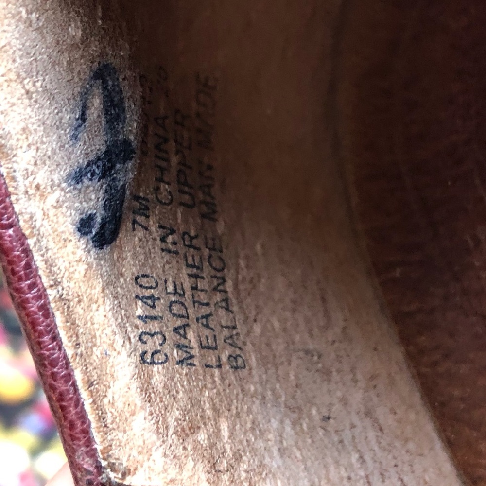 Clarks - Stacked Burgundy Penny Loafers - Size 7 - Picture 8 of 8